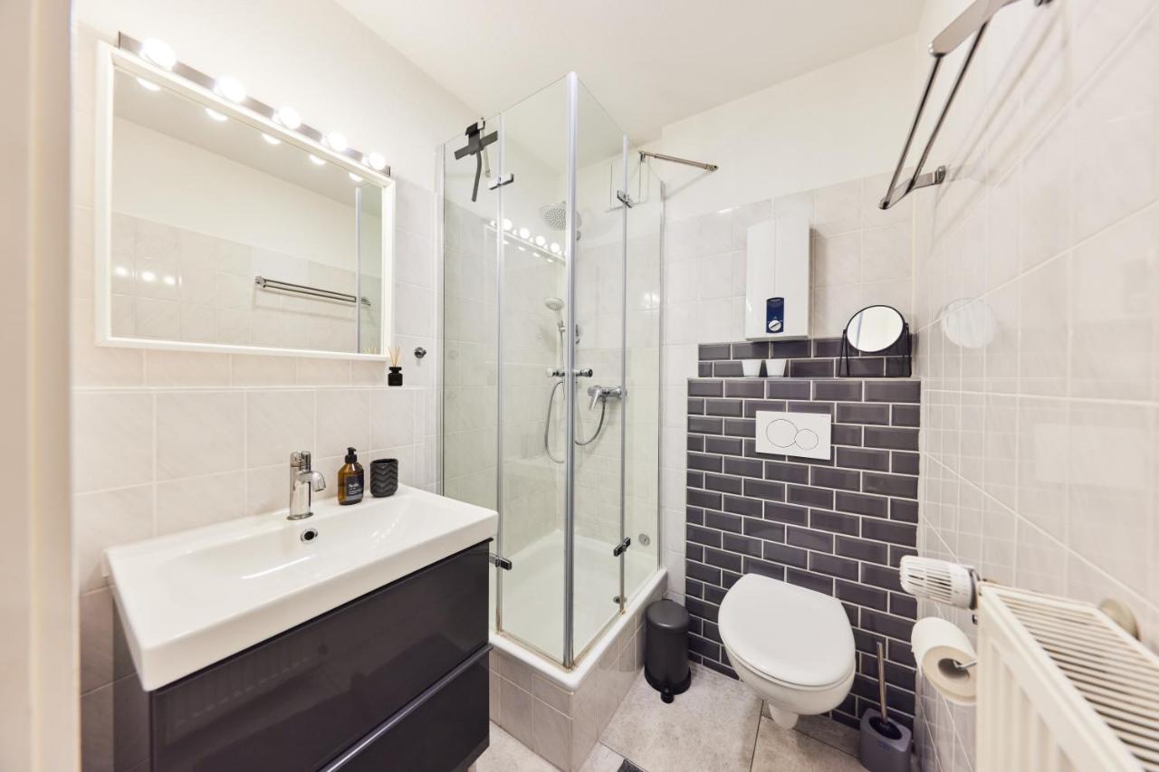 Kvartier2 In Top-Lage, 5 Min Zur Bali-Therme Und Gop, Hdz, Arbeitsplatz, Boxspringbett Bad Oeynhausen Exterior photo